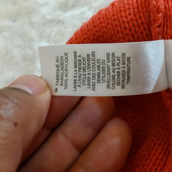 Joe Fresh|NWT Cumberland Red Knitted Crew Neck Sweater With Pattern Acrylic - Picture 13 of 15